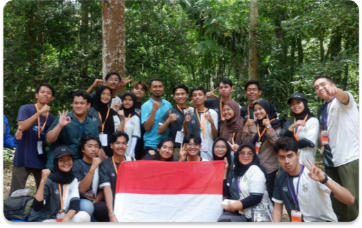 Mahasiswa HMKT UB